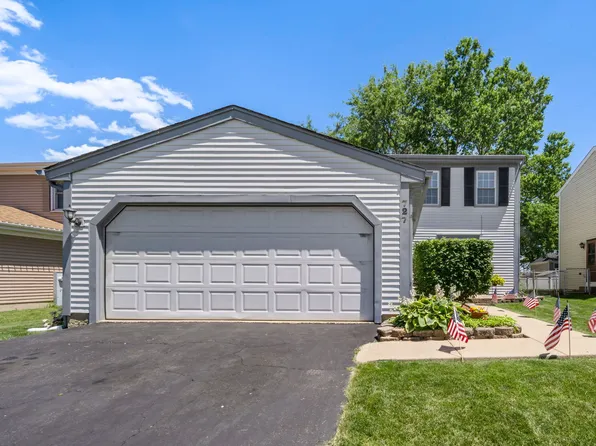 727 Sand Creek Dr, Carol Stream, IL 60188