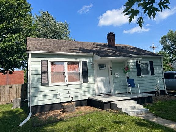 2nd image of 302 N Oak St