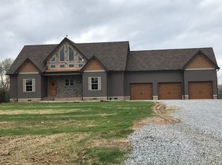477 Ab Wade Rd, Portland, TN 37148