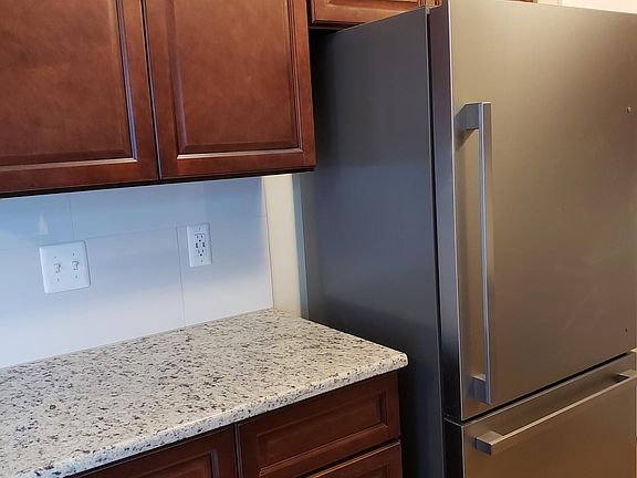 4th image of 41235 S Woodbury Green Dr #70