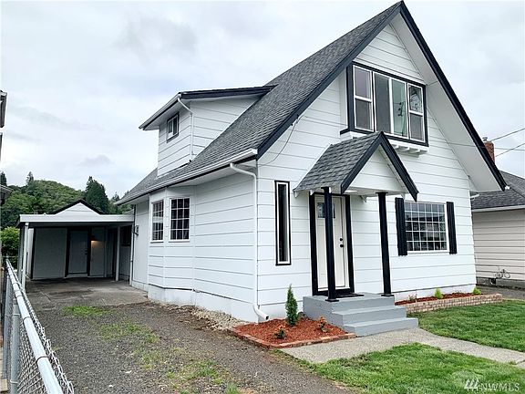 2nd image of 211 Emerson Ave