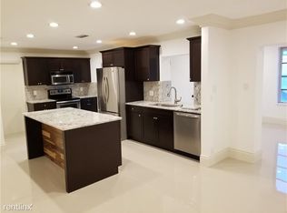 6905 NW 11th St, Margate, FL 33063