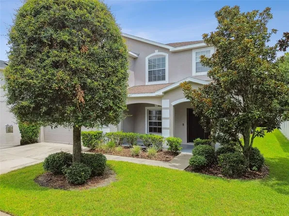 8821 N River Rd, Tampa, FL 33635