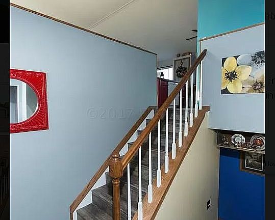 3rd image of 614 21st St E