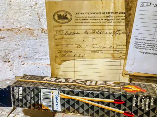 1722 Putnam Avenue image 26 of 30