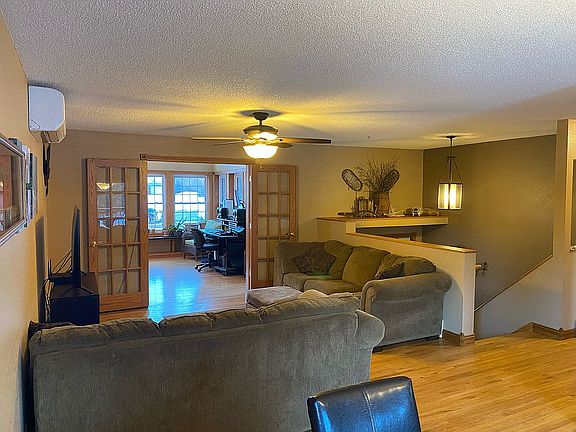 Upstairs Living Room
