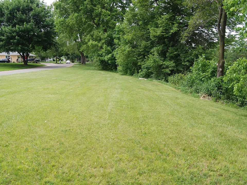 1st image of 1315 Edgewater Blvd