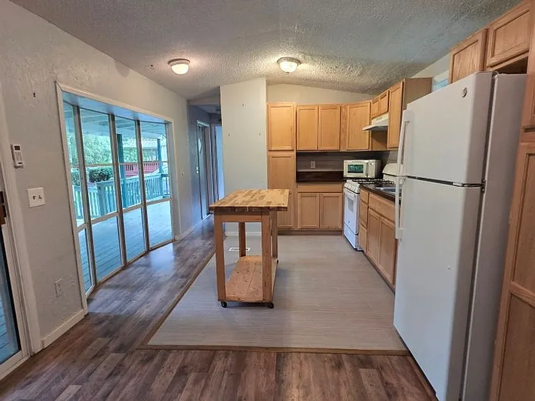 8 Twins Ln — Photo 6