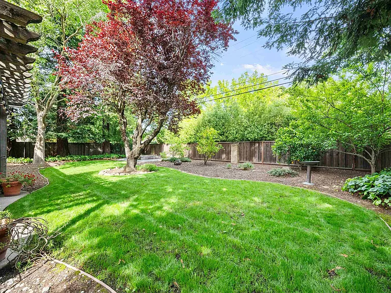 206 Sheila Ct — Photo 15