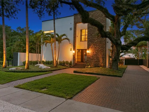 2515 W Shell Point Rd, Tampa, FL 33611