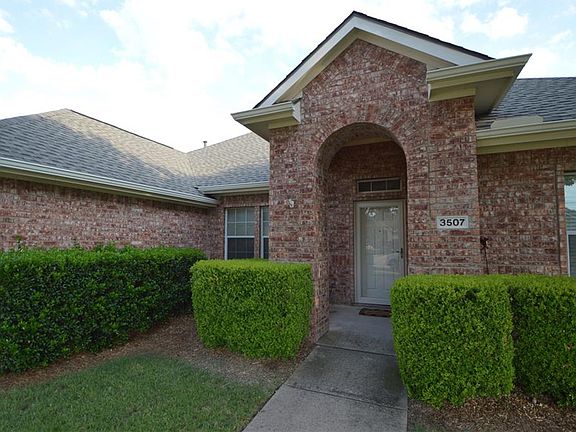 2nd image of 3507 Lynn Ct