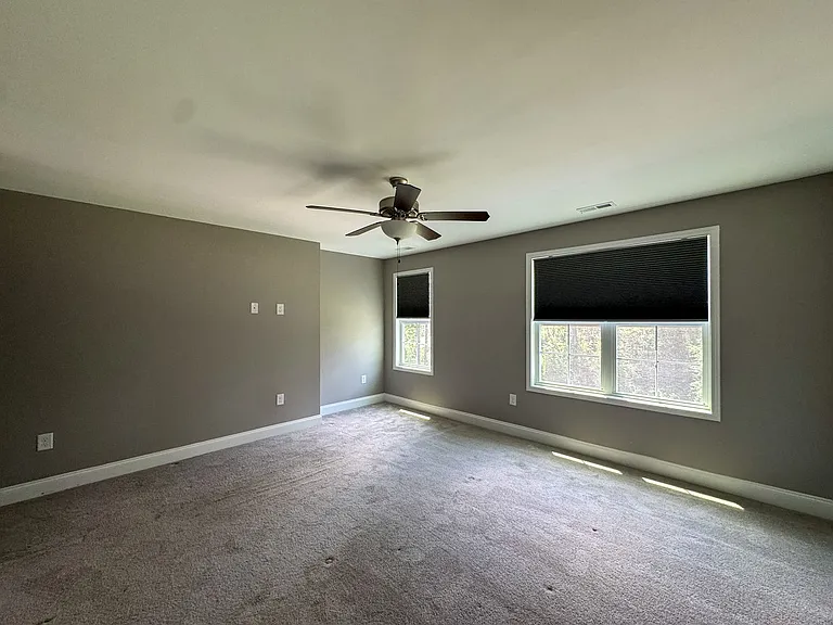 7550 Hillside Ave — Photo 19