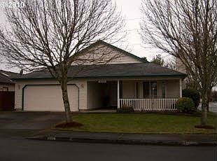 1st image of 2202 SE 176th Pl