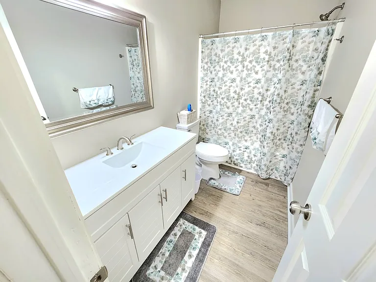 4097 NE College St #1 — Photo 13