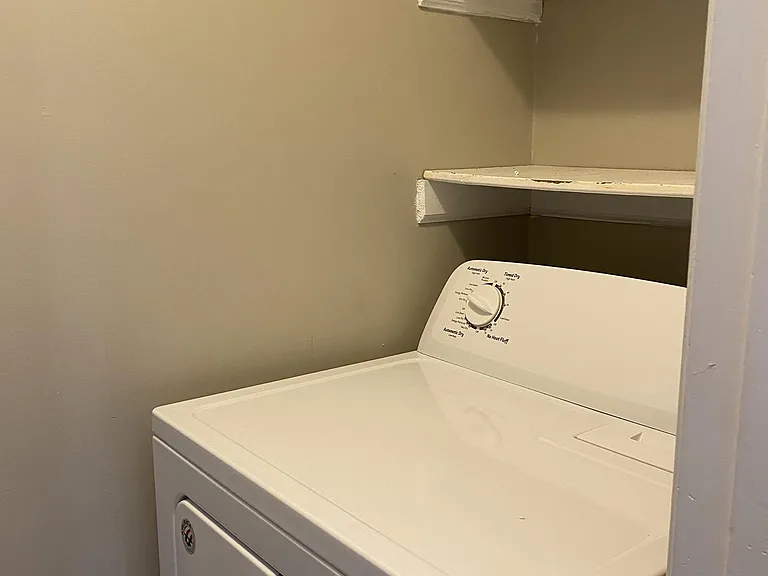 1417 Ashbourne Dr #1 — Photo 7