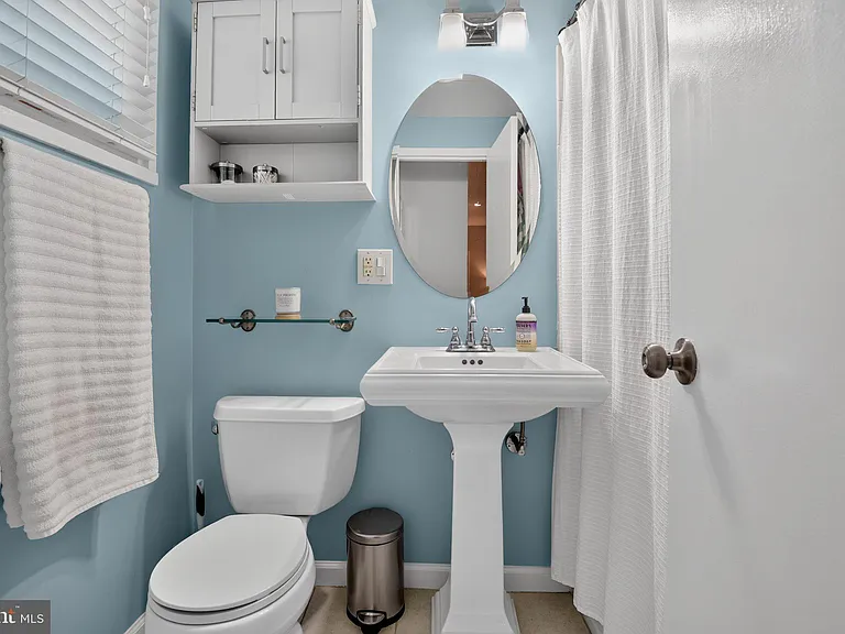 3458 Martha Custis Dr — Photo 13
