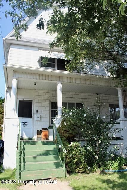 1st image of 28 Mary St