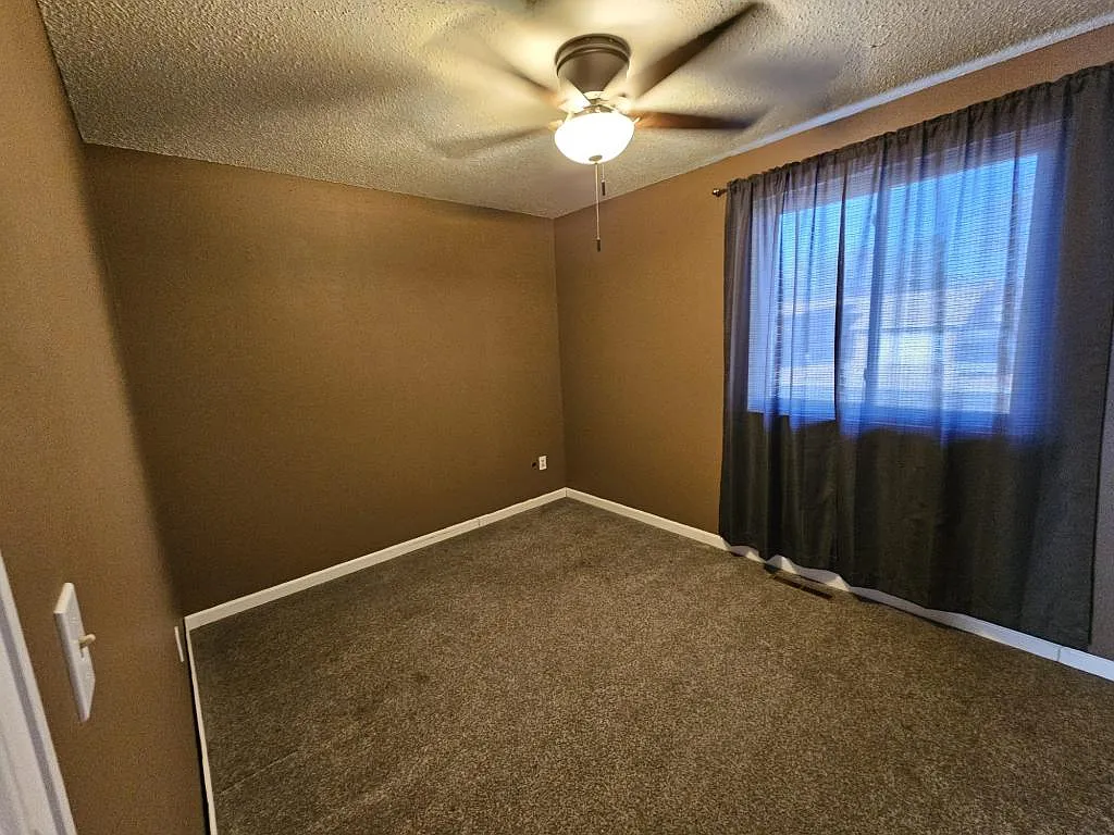 3508 Chestnut Ave — Photo 2