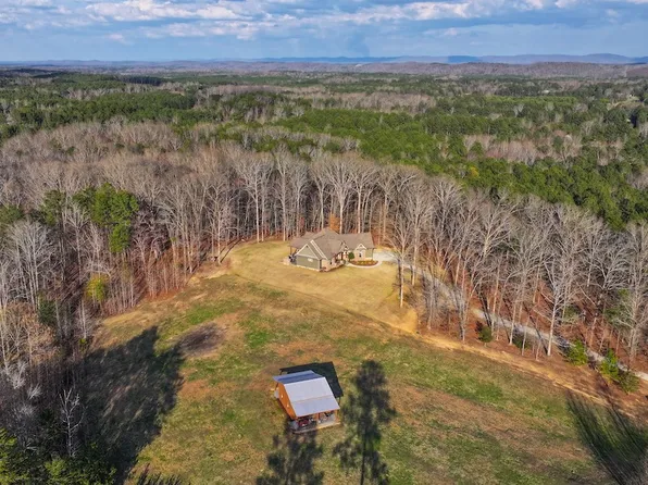 780 E Teloga Rd, Summerville, GA 30747