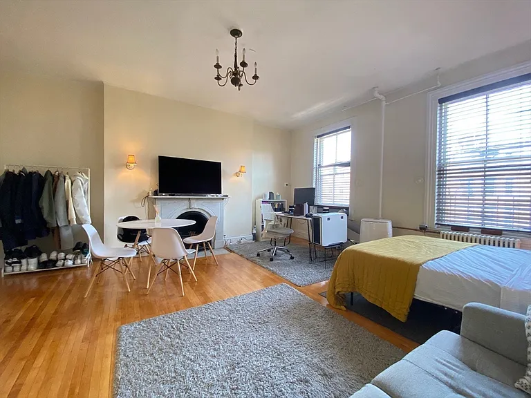 233 Beacon St #9 — Photo 5