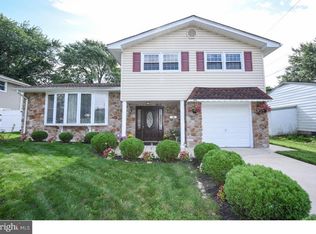 8913 Rising Sun Ave, Philadelphia, PA 19115