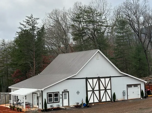 1521 Cedar View Ln #1, Hiawassee, GA 30546