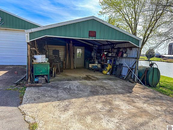 5th image of 2811 County Road 1110