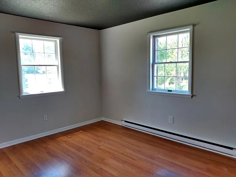 74 Horst Ave — Photo 6