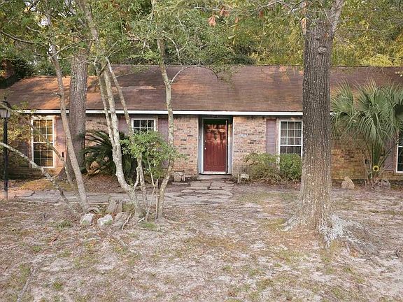 2nd image of 25814 Glen Loch Dr