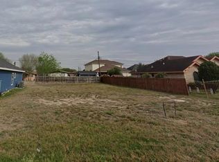 106 Templo Dorado St, Mission, TX 78572