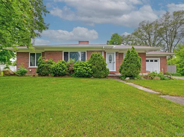4127 N State Rd, Davison, MI 48423