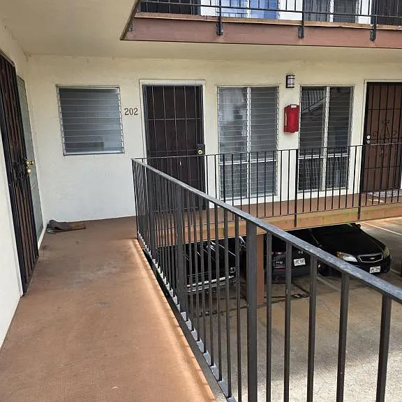 329 Olive Ave — Photo 6