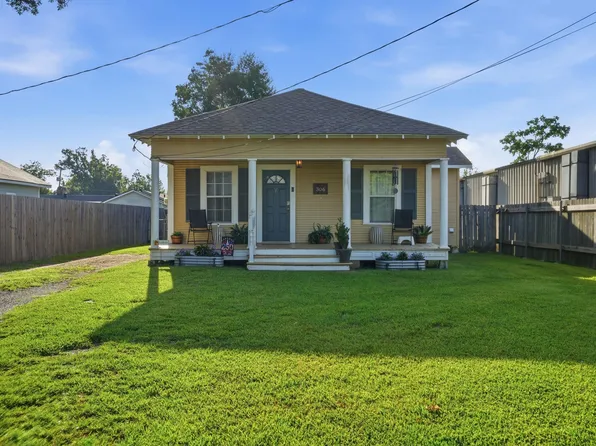 306 N Green St, Dequincy, LA 70633