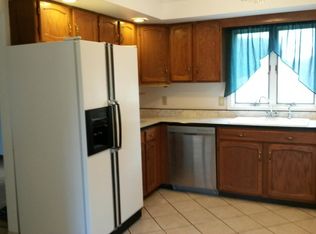 2391 Oak Rd, Plymouth, IN 46563