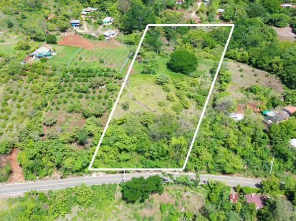 Belle Vista Finca 1.4 Ha, New Sharon, IA 50207