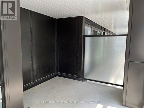 4th image of 238 Simcoe St #1409