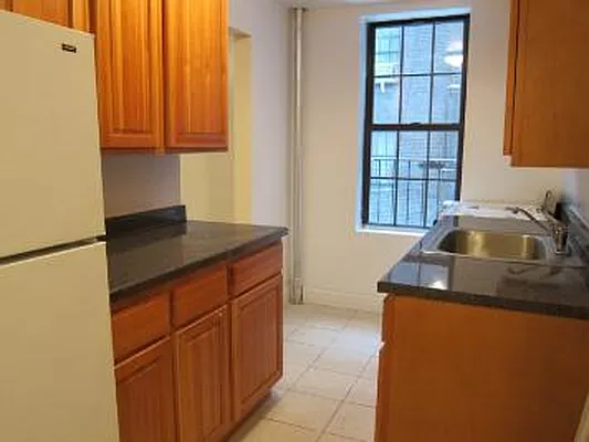 Rented by Corcoran | media 12