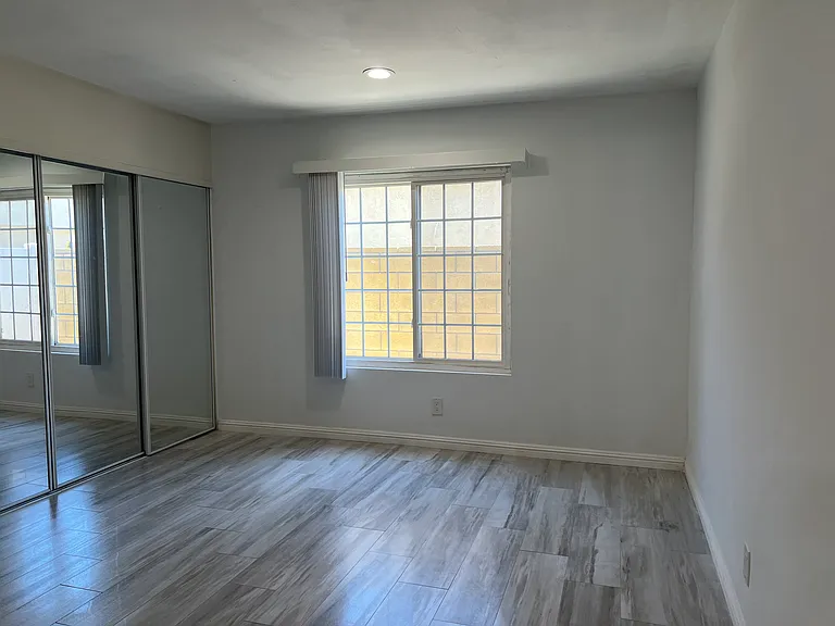 4492 Wyngate Cir — Photo 13