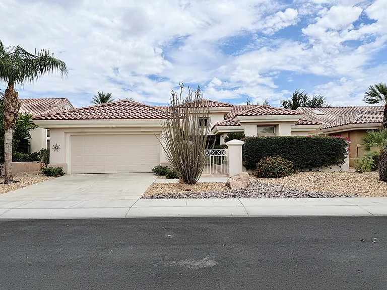 78250 Willowrich Dr — Photo 1