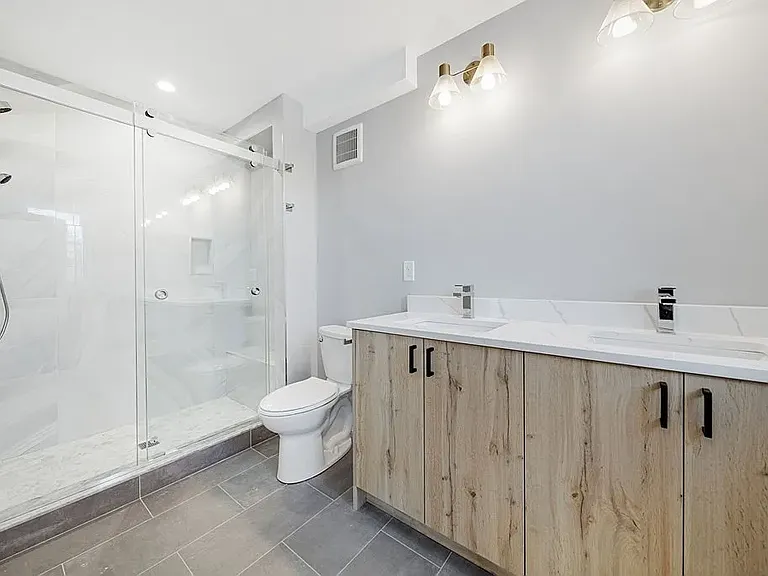 86 Blossom St #2 — Photo 3