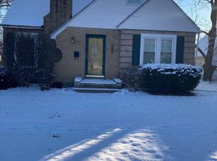 610 Jackson St, Macon, MO 63552