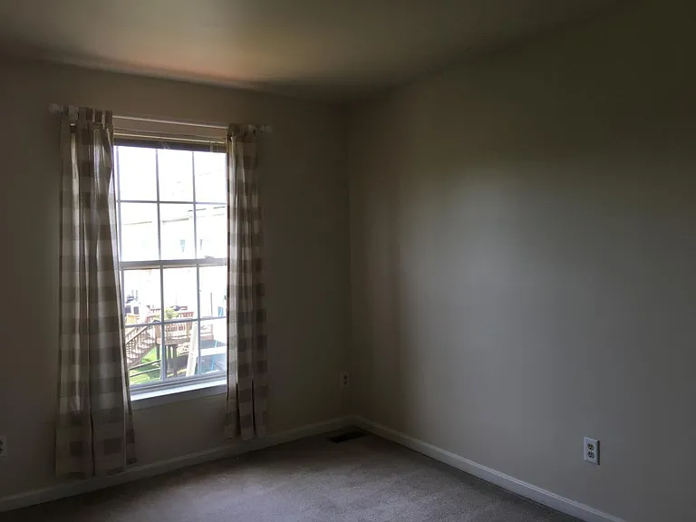 93 Highland Cir — Photo 10