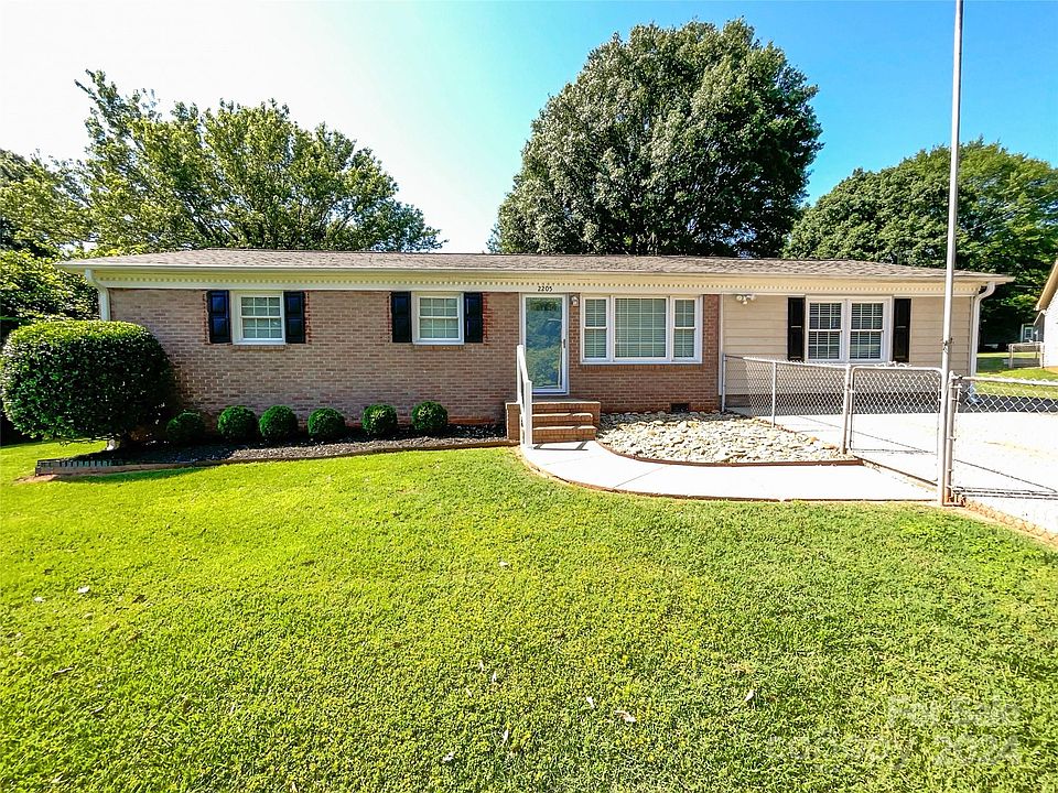 1st image of 2205 Cloverwood Ln