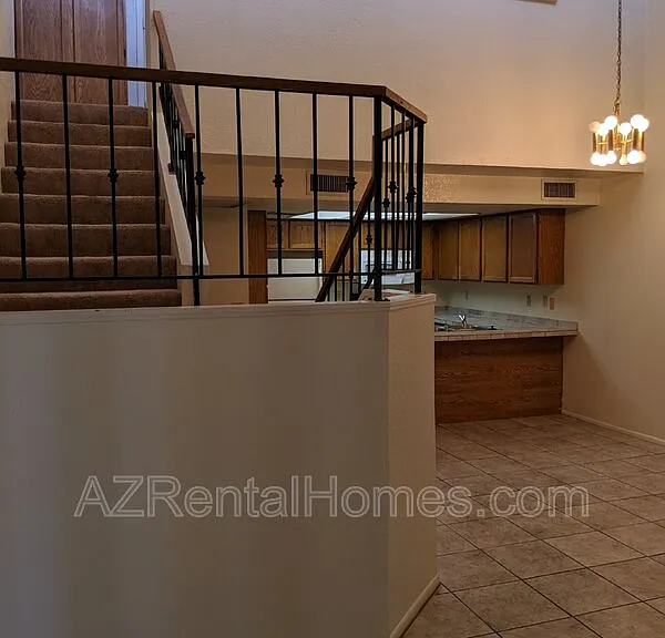 609 E Mesquite Cir #127 — Photo 3