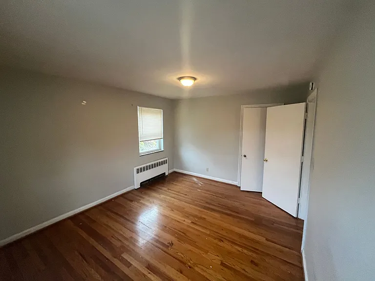 7080 Eastlawn Dr — Photo 12