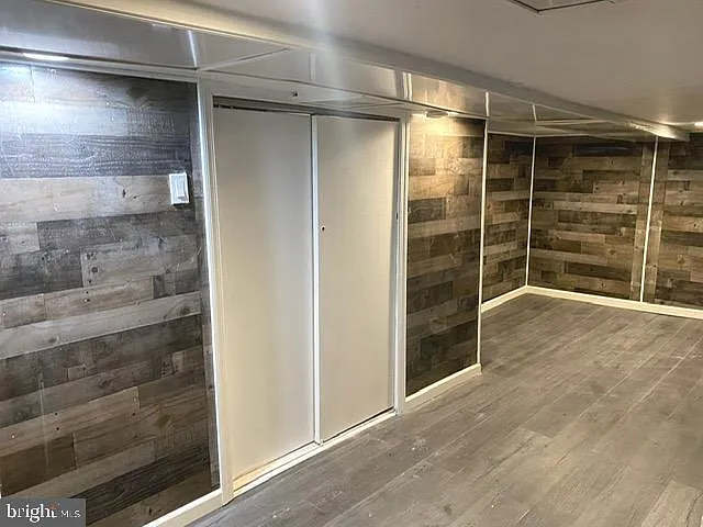 355 Tree St — Photo 9