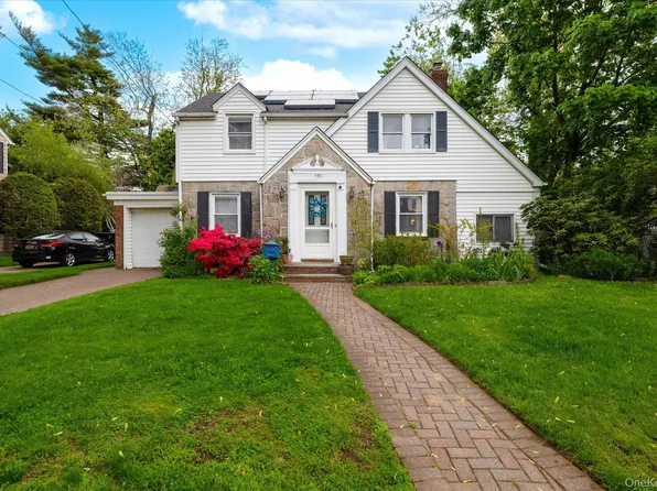 171 Park Boulevard, Malverne, NY 11565