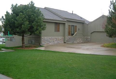 1st image of 179 Park Ct