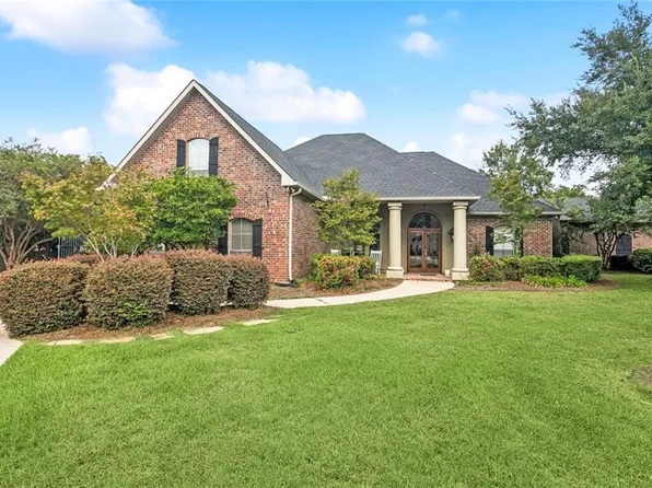 1516 Aristocrat Ct, Covington, LA 70433