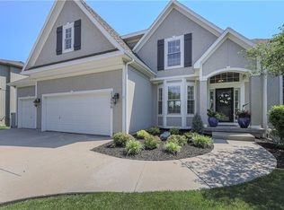 23856 W 124th Ct, Olathe, KS 66061